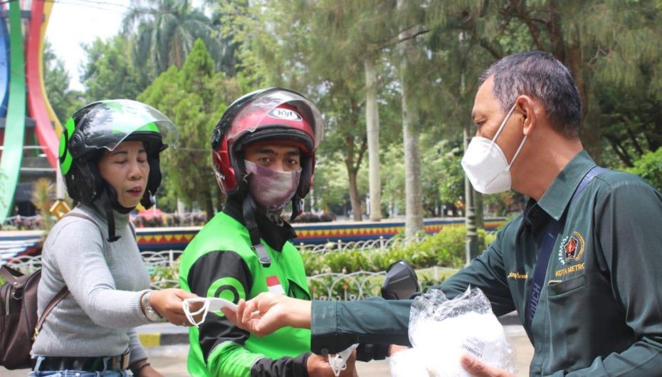 Wartawan, Ormas dan TNI Distribusikan Puluhan Ribu Masker Hingga APD