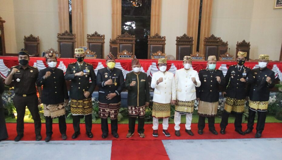 Dawam Hadiri Paripurna DPRD Peringatan HUT ke-23 Lampung Timur