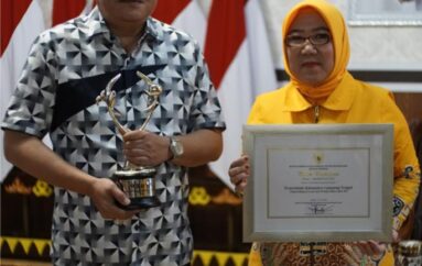 Bupati Musa Ahmad Menerima Penghargaan KLA Tahun 2022