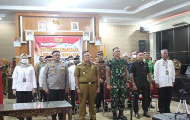 Azwar Hadi Hadiri Silaturahmi Kebangsaan dan Ikrar Setia Kepada NKRI se-Provinsi Lampung