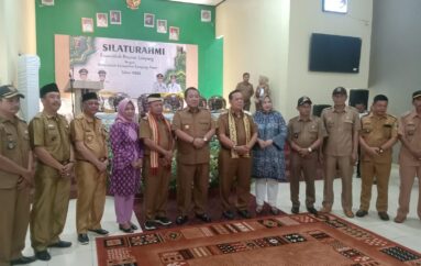 Kunjungani Lamtim Gubernur Lampung Disambut Antusias Masyarakat