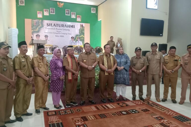 Kunjungani Lamtim Gubernur Lampung Disambut Antusias Masyarakat